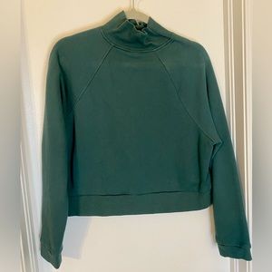 A New Day cropped, green, sweatshirt. S